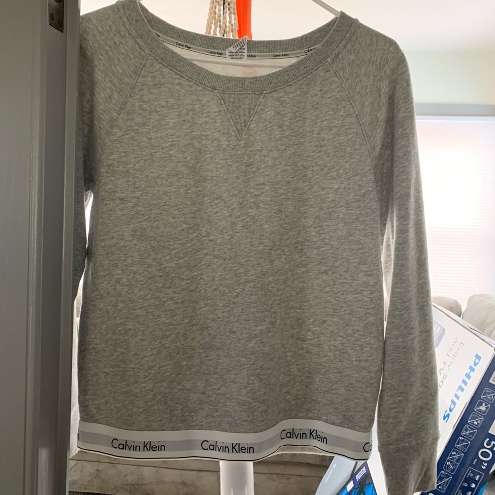 CK sweater